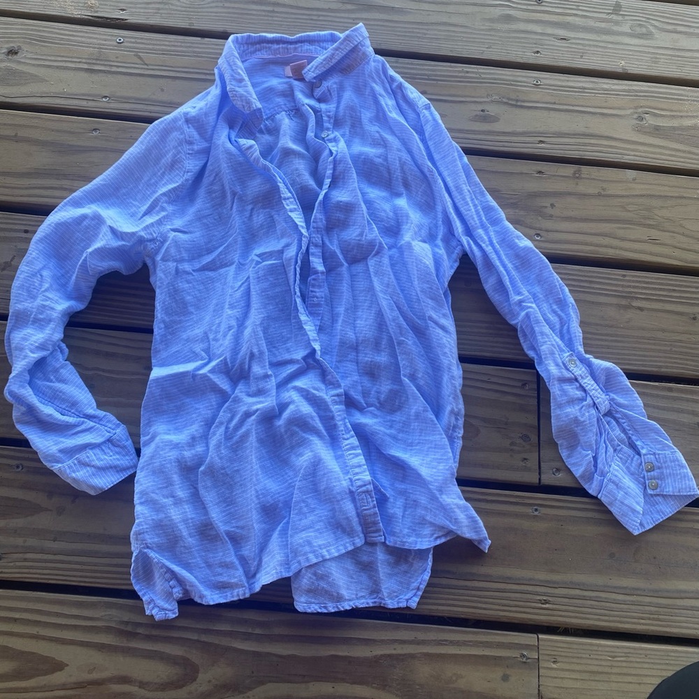 Linen button-down